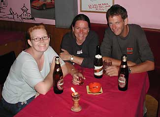 Foto1-17-5-2001.jpg (11877 bytes)