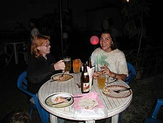 Foto1-12-9-2001.jpg (13889 bytes)