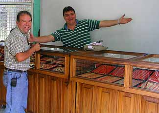 Foto2-18-04-2004.jpg (14227 bytes)